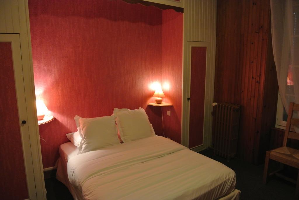 Hotel Le Central Boussac  Ruang foto