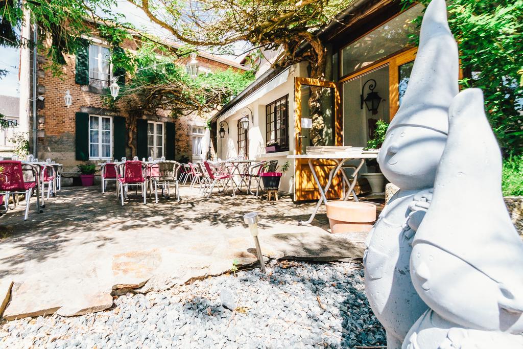 Hotel Le Central Boussac  Bagian luar foto